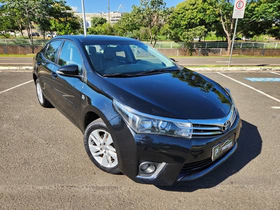 TOYOTA COROLLA 1.8 GLI 16V FLEX 4P AUTOMÁTICO TOYOTA COROLLA 1.8 GLI 16V FLEX 4P AUTOMÁTICO